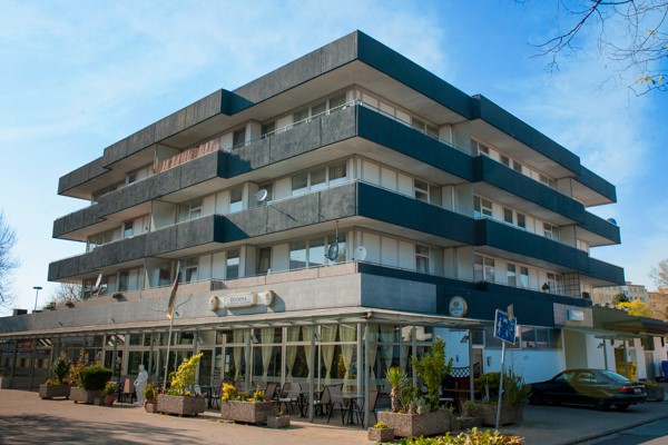 Wohn- und Geschäftshaus